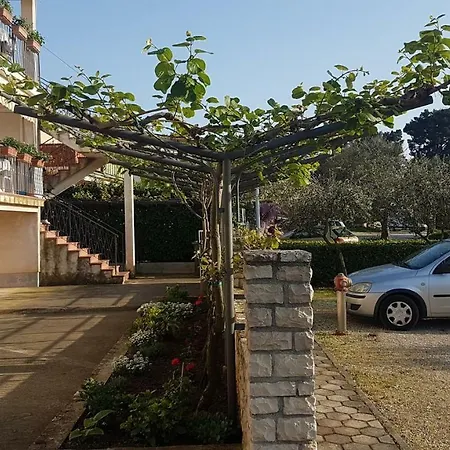 Fiorela Rovinj Exterior photo